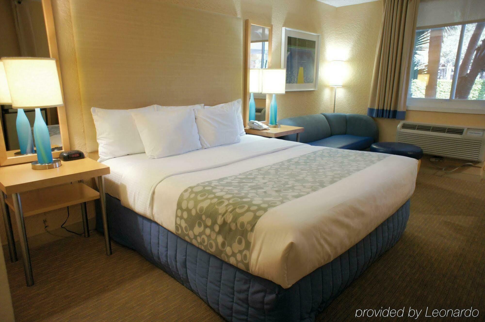 La Quinta By Wyndham South 3*