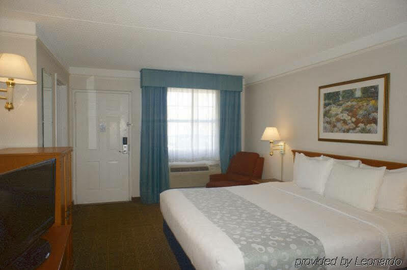 Days By Wyndham Baymeadows Motel