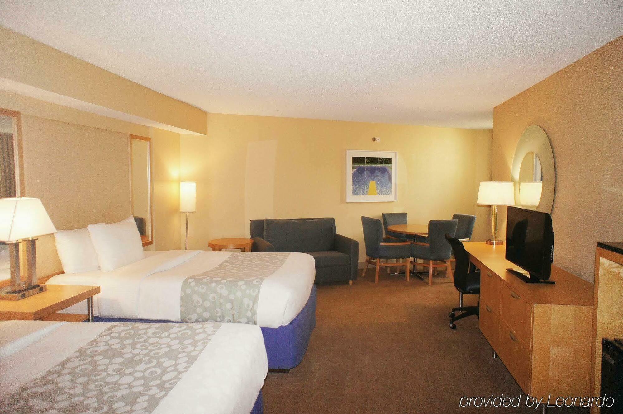 La Quinta By Wyndham Downtown