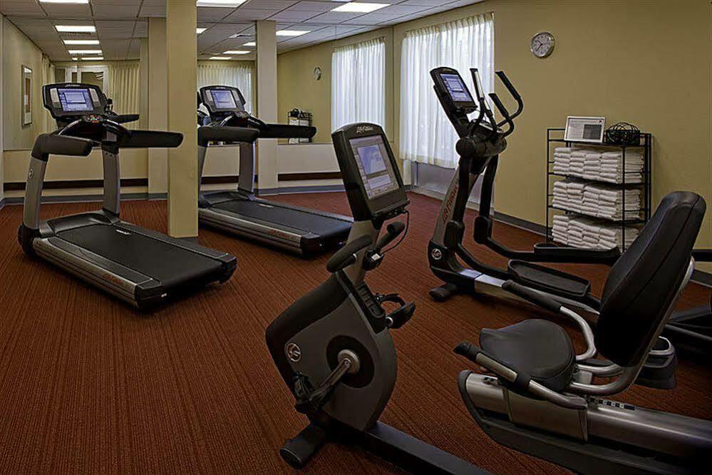 Hotel Hyatt Place Coconut Point 3*