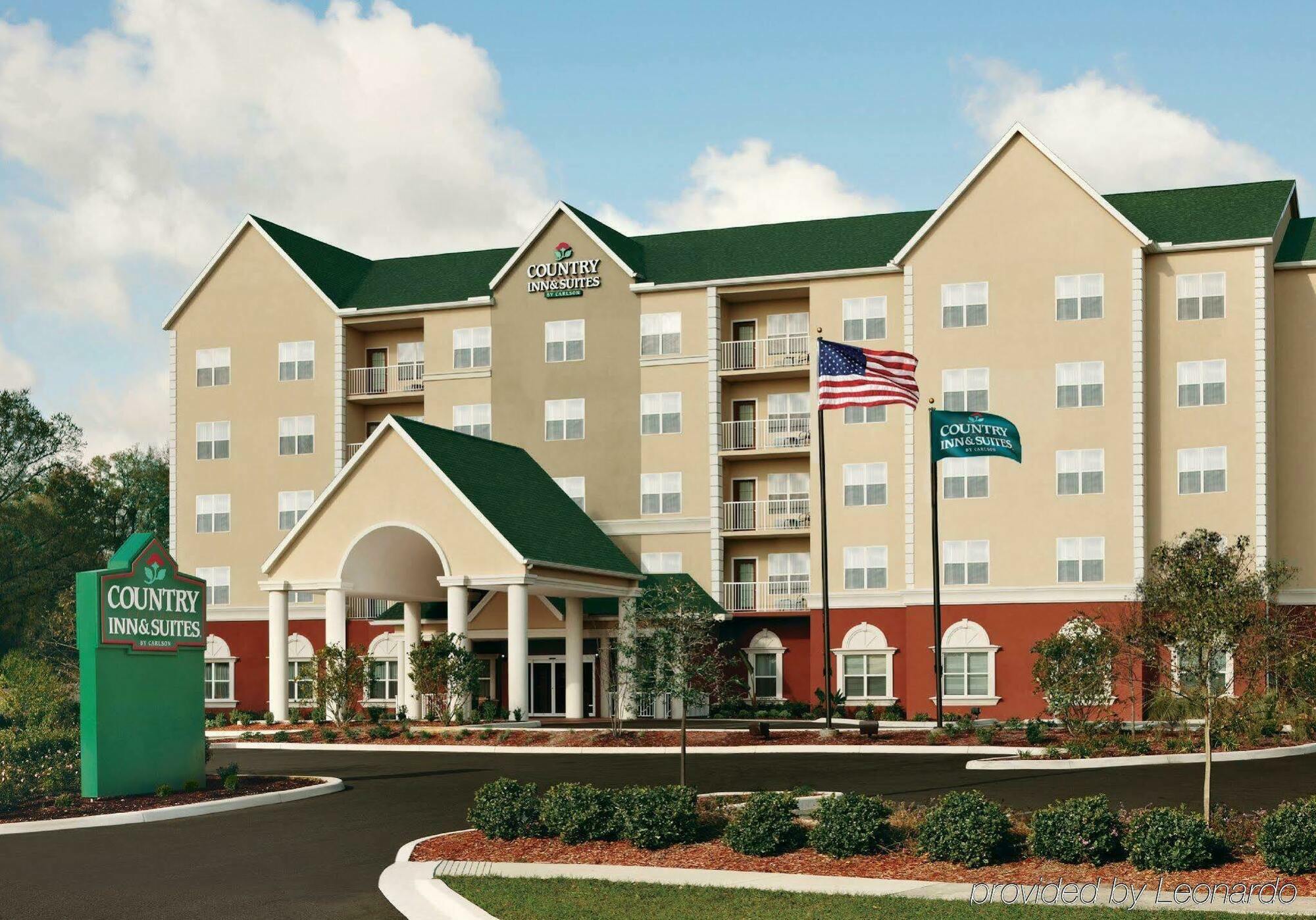 Hotel Express & North I-4 By Ihg 3*
