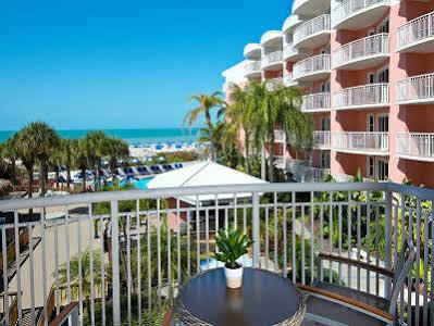 Hotel House By The Don Cesar