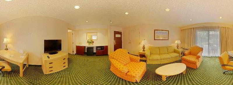 Hotel Courtyard By Marriott Lauderdale