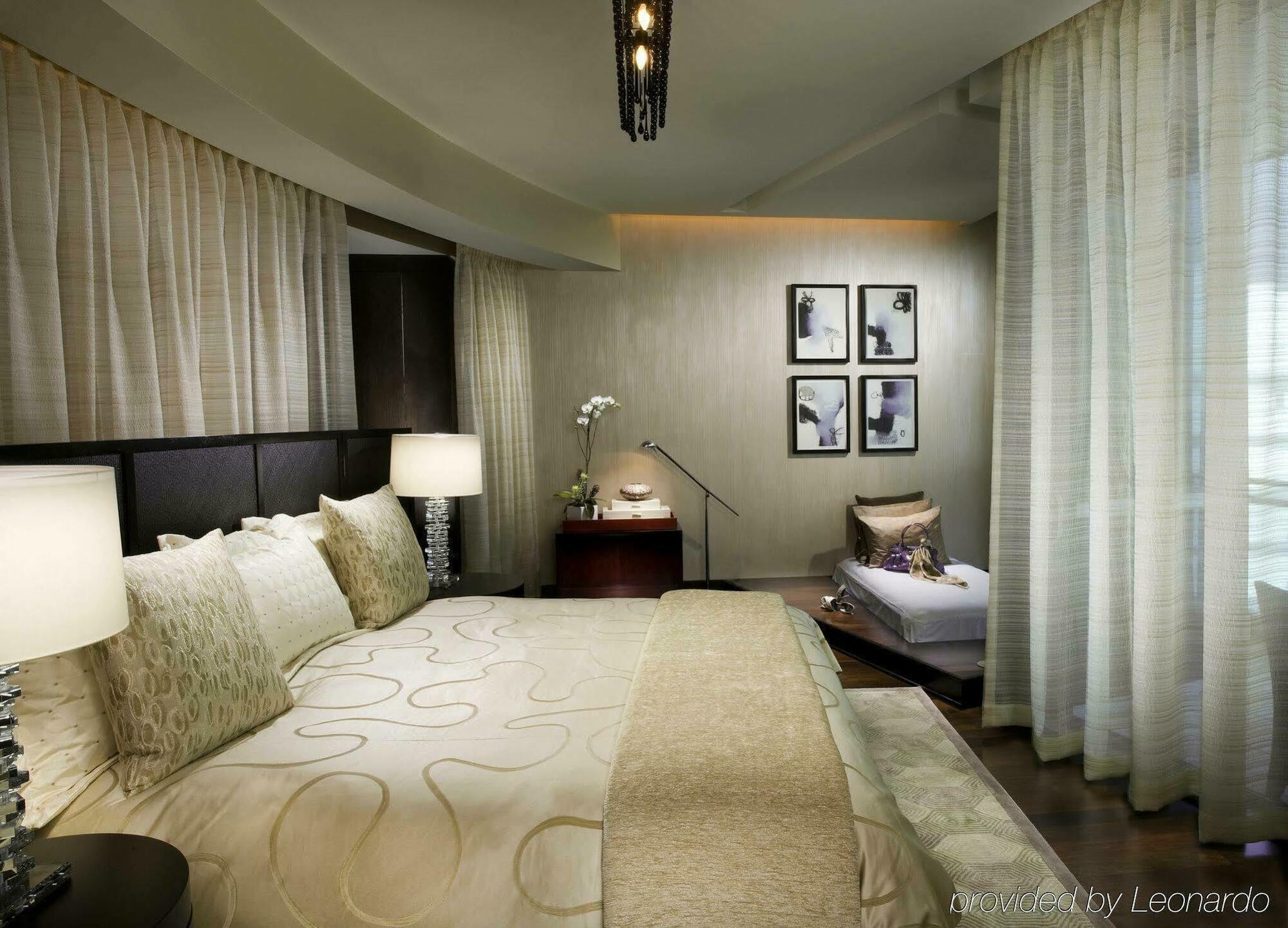 The Ritz-carlton Bal Harbour, Miami 5*