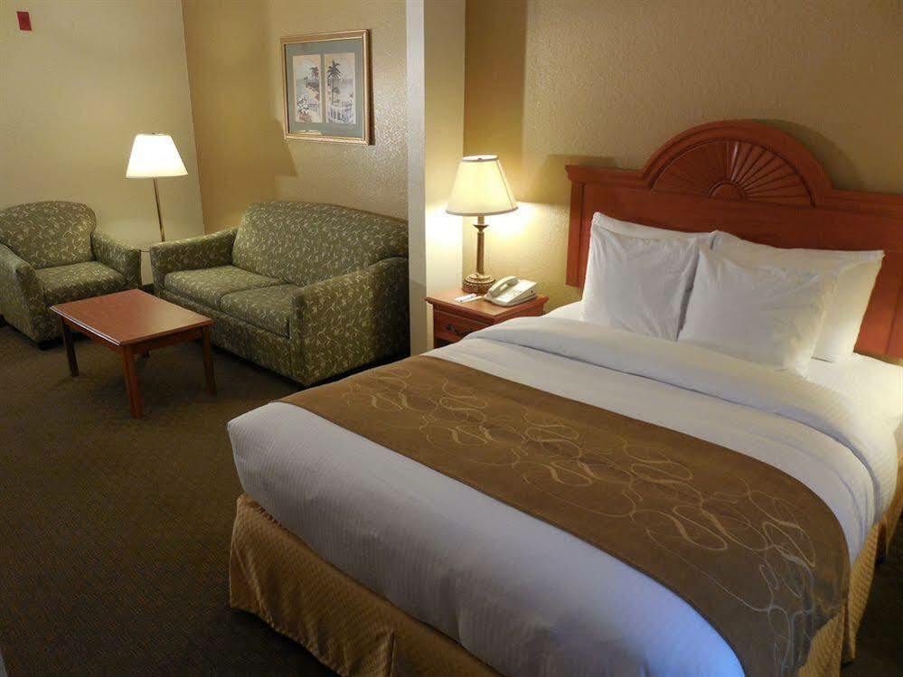 Comfort The Villages 3*