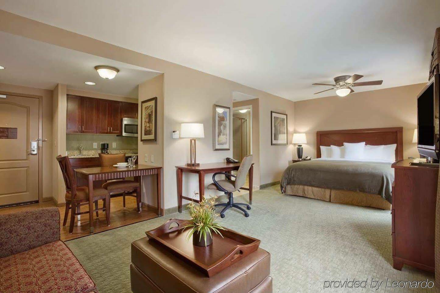 Hilton Garden Downtown Southbank