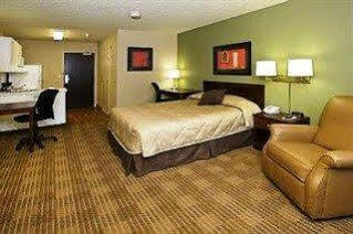 Extended America - Orlando - Mary - 1036 Greenwood Blvd