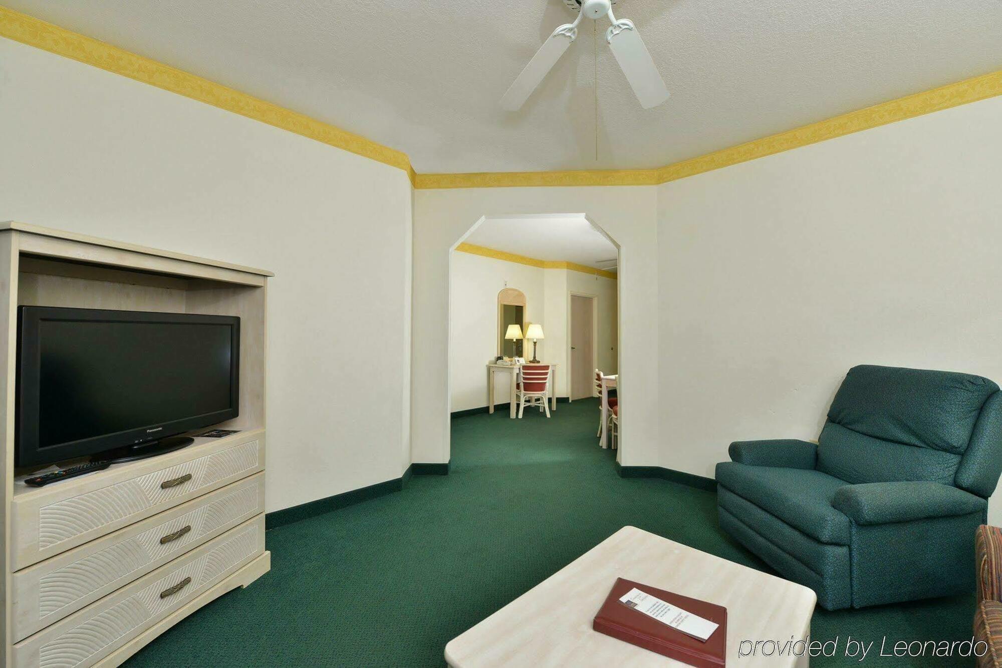 Comfort Maingate East