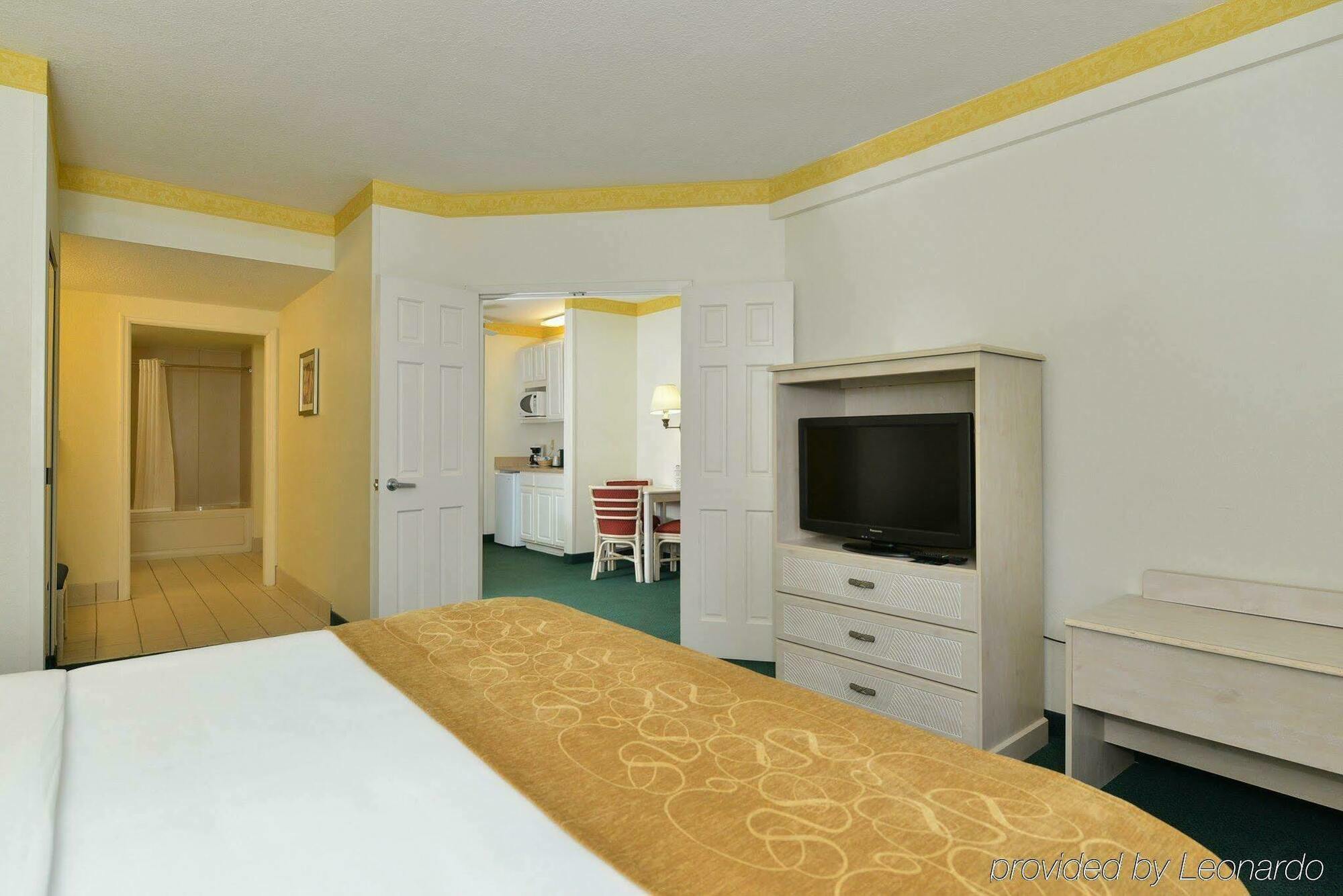 Hotel Comfort Maingate East 3*