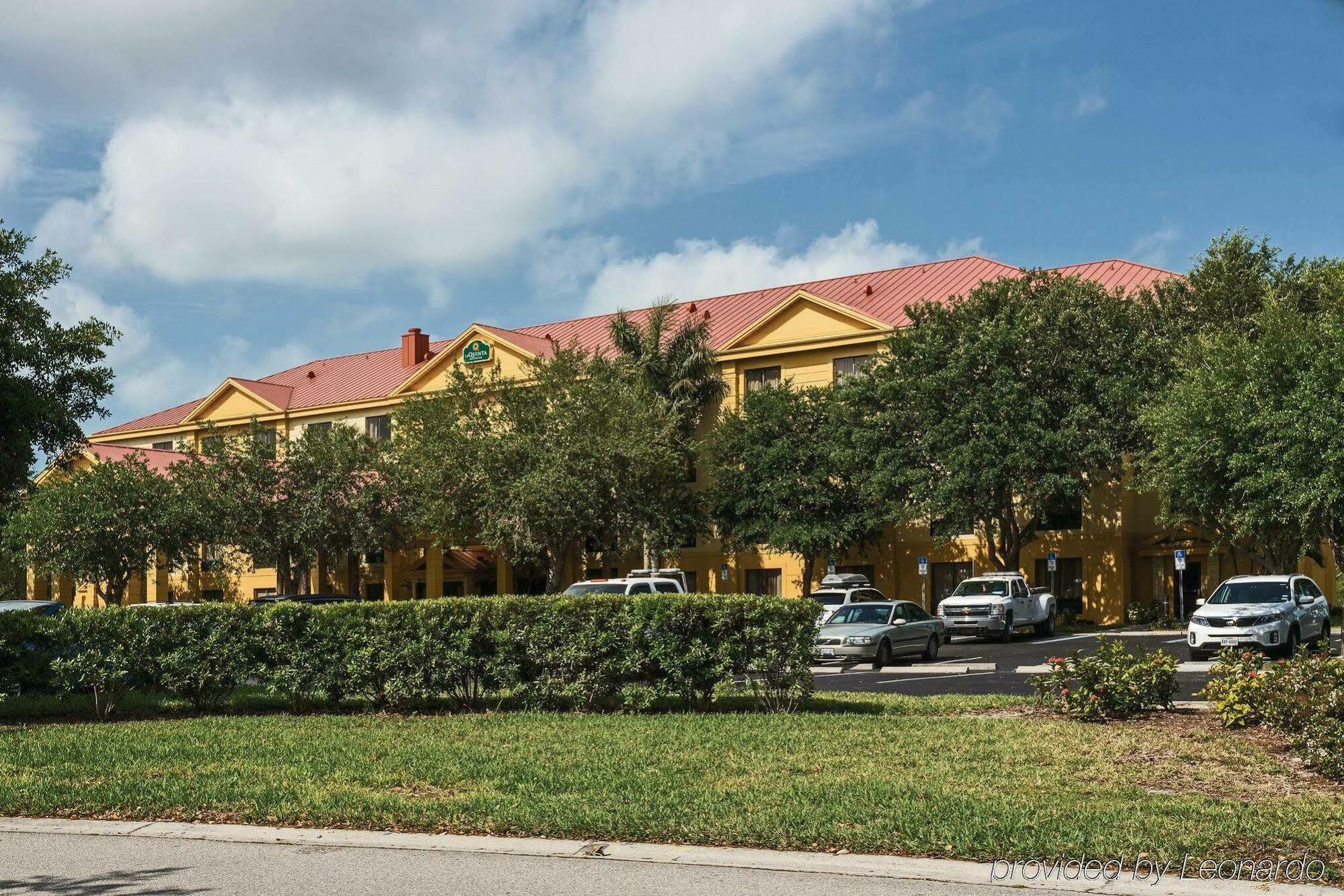 La Quinta By Wyndham Naples North