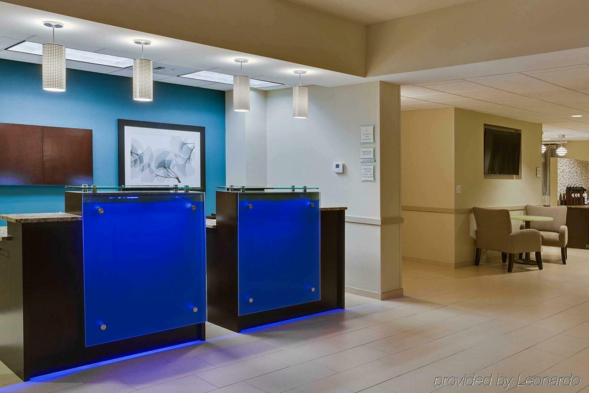 Hotel La Quinta By Wyndham Naples North 3*