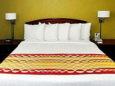 Towneplace Miami West Area Hotel