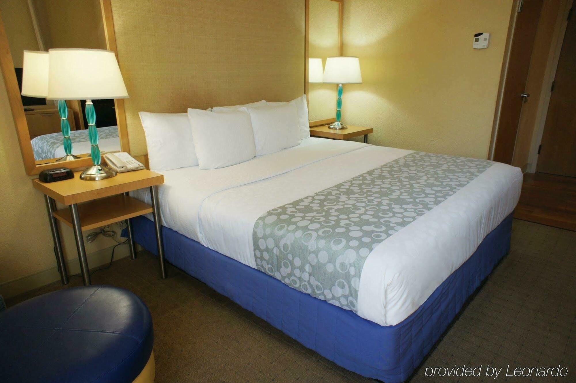 Hotel La Quinta By Wyndham 3*
