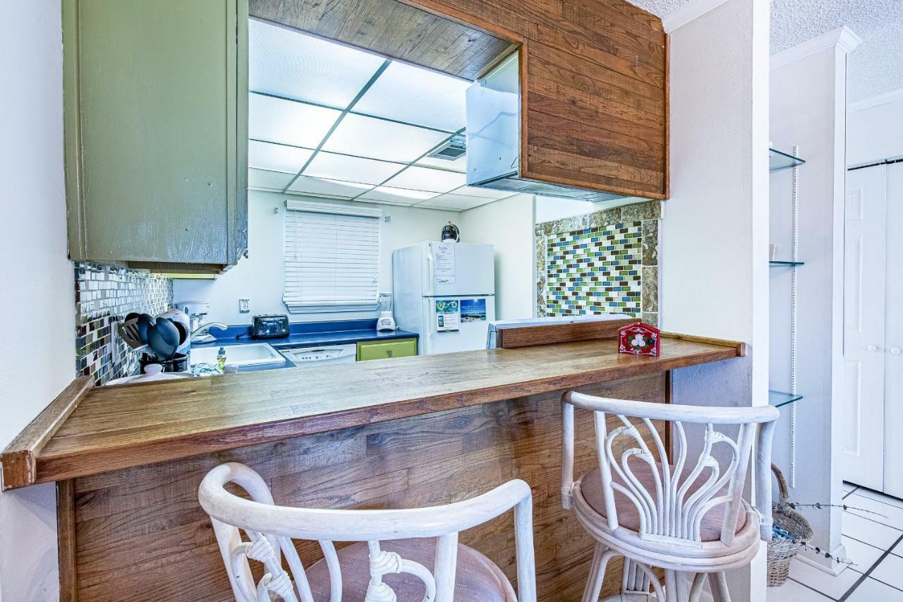 Apartment Emerald Isle 210 By Realjoy *