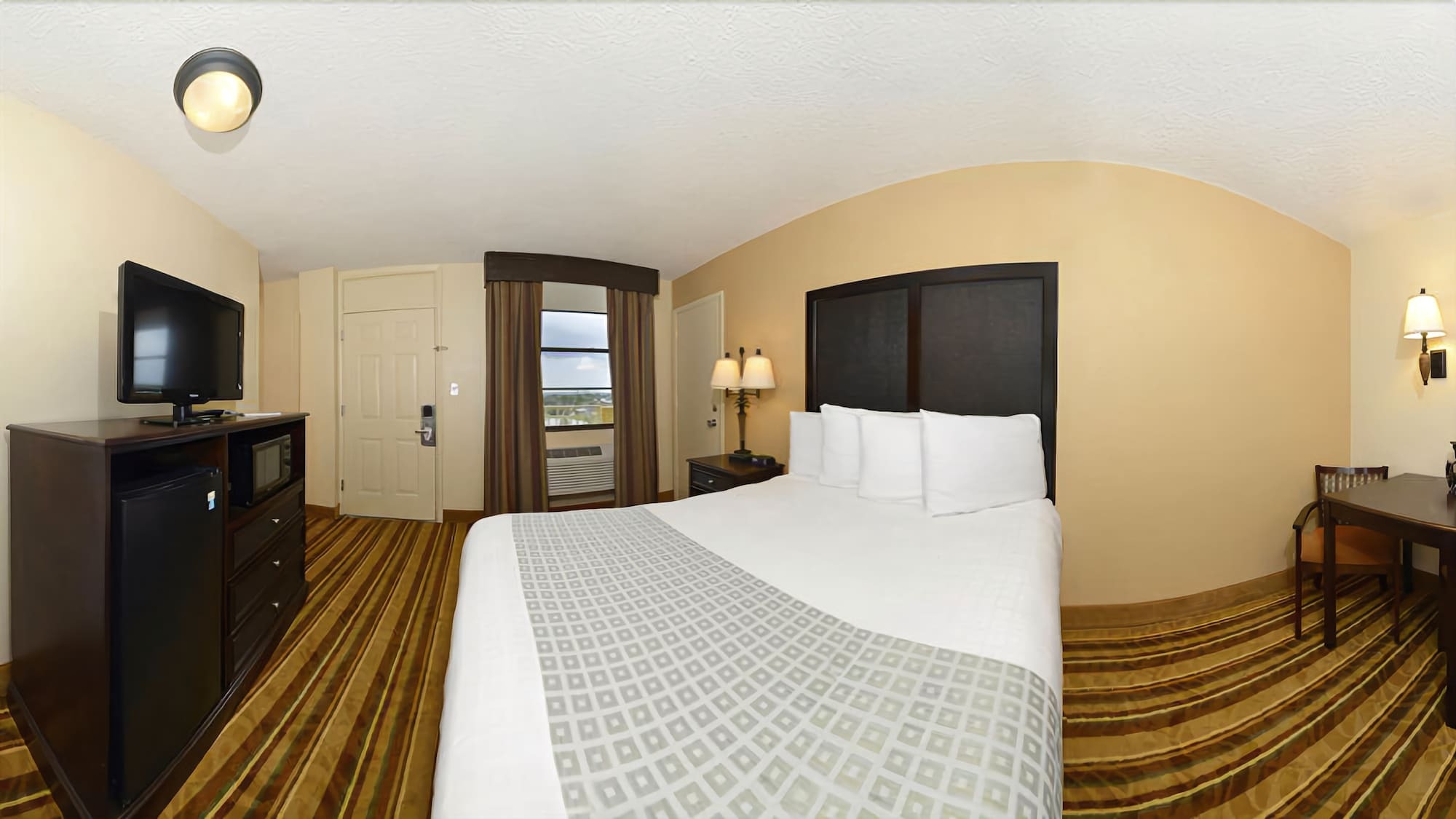 Rushhh Daytona Beach, Tapestry Collection By Hilton 3*