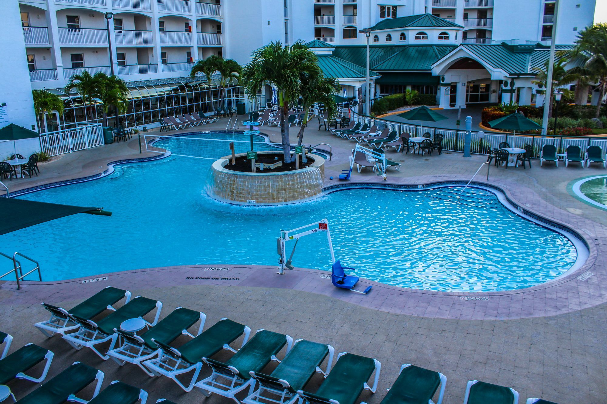 Resort The On Cocoa
