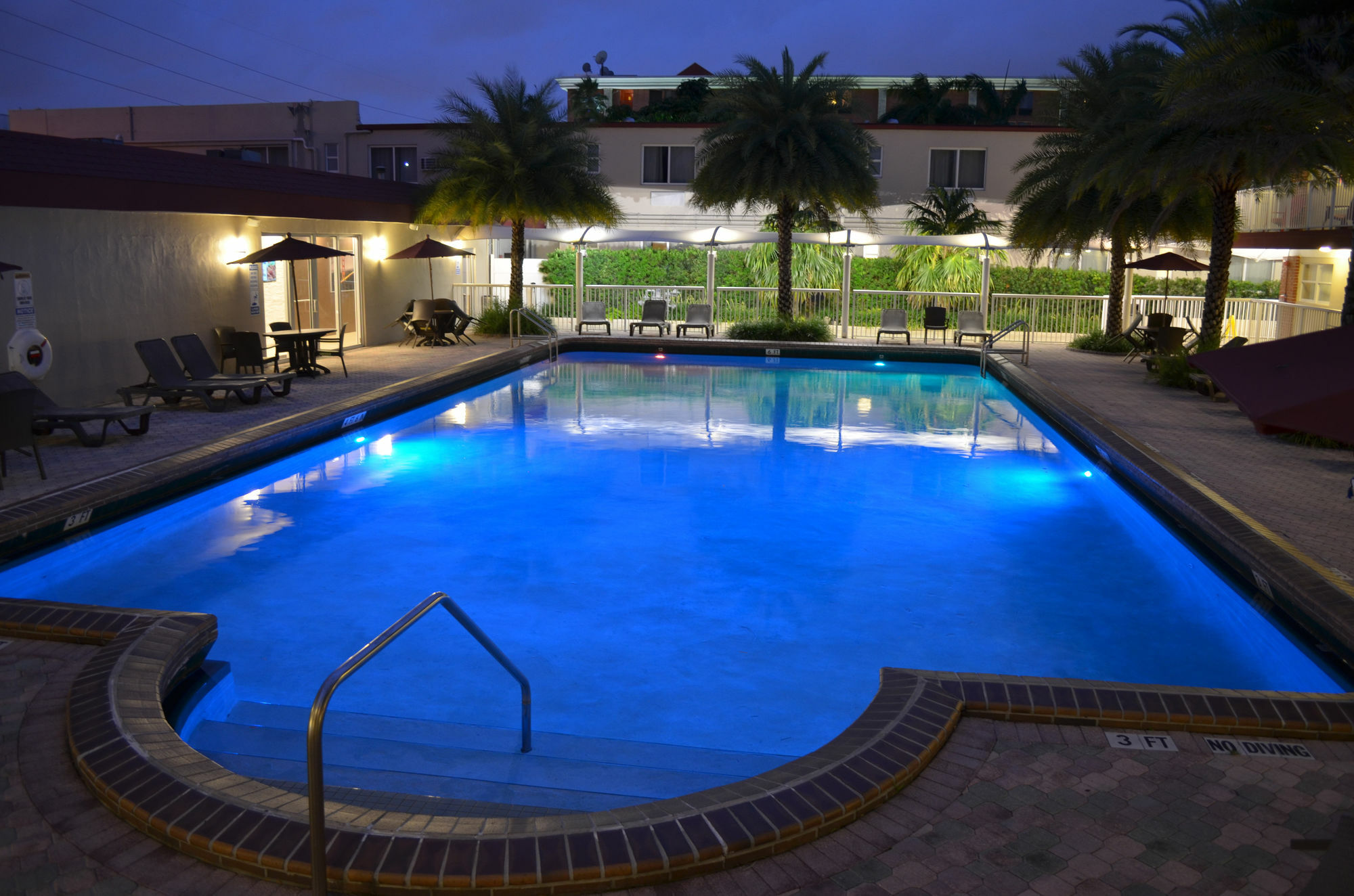 Ramada By Wyndham Miami Springs/miami International Airport Hotel 3*
