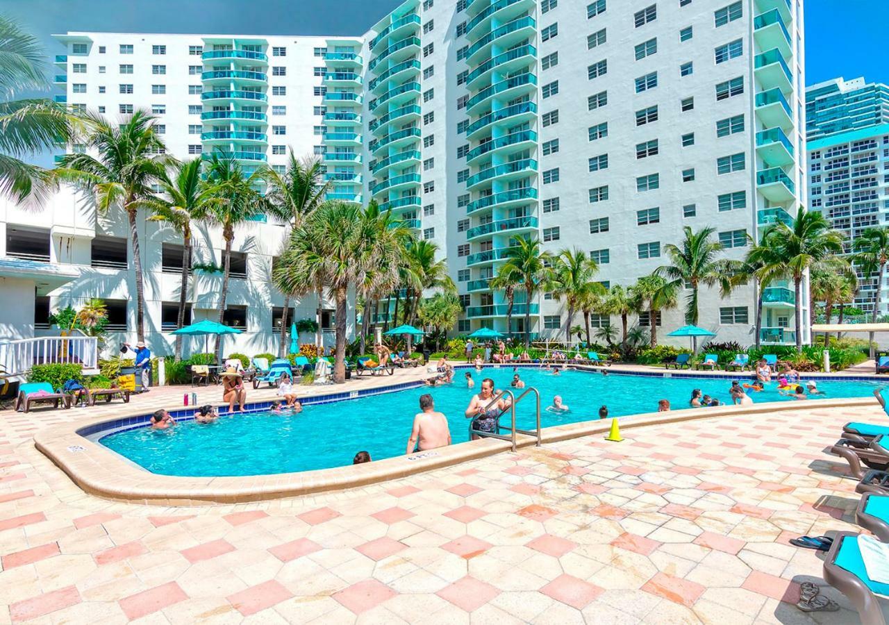 Lovely By Miami Te Espera- 5u * Hollywood