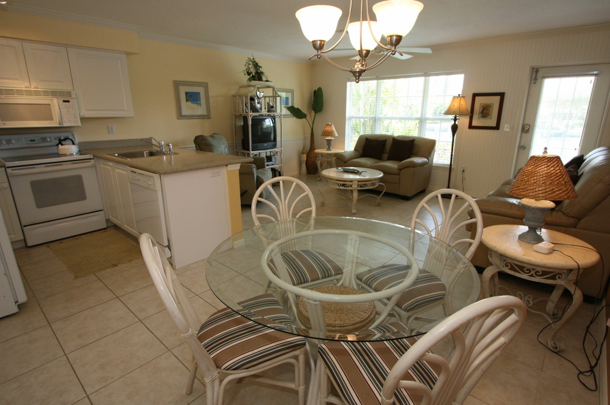 Club By Rva * Longboat Key