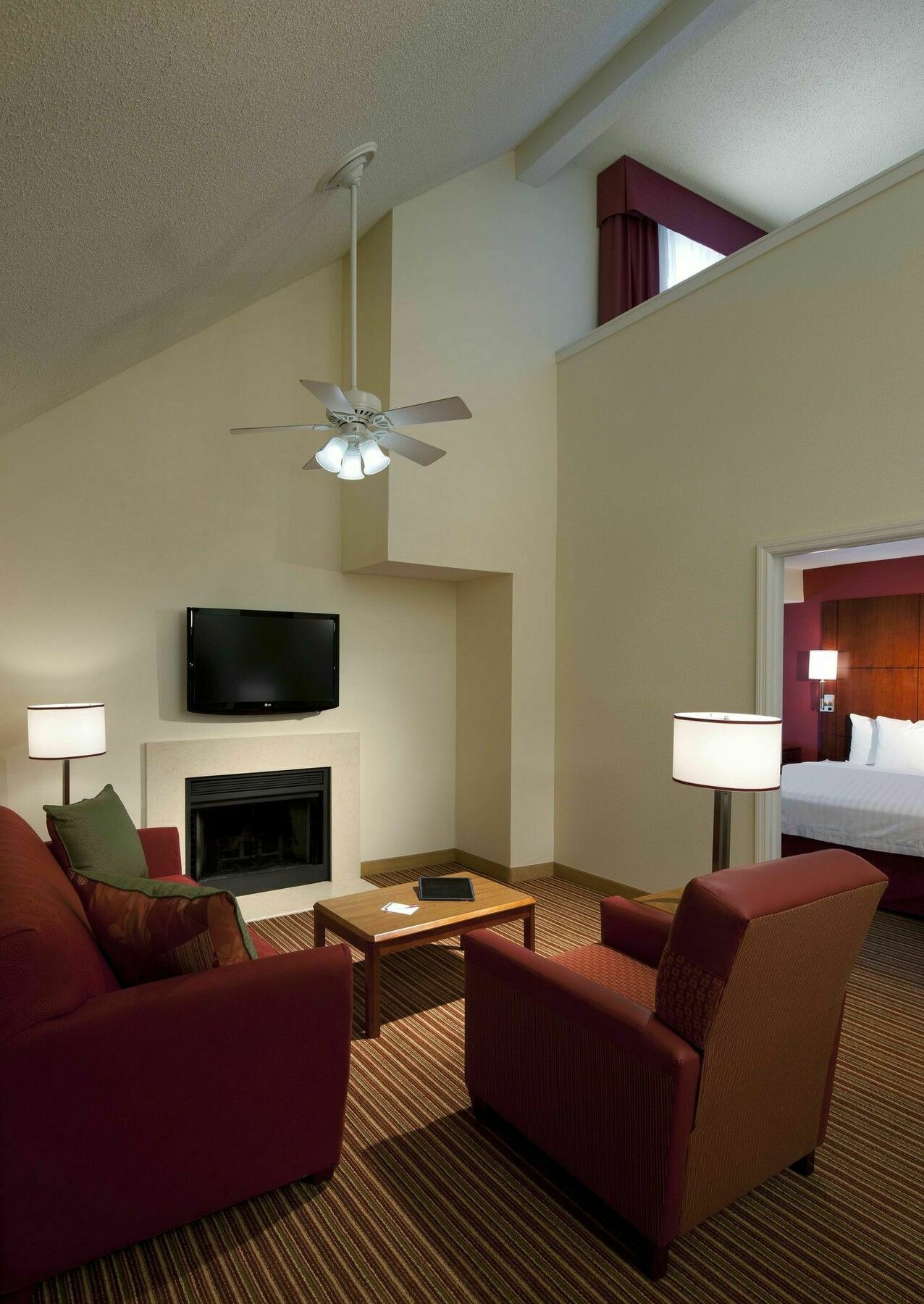 Sonesta Es Hotel