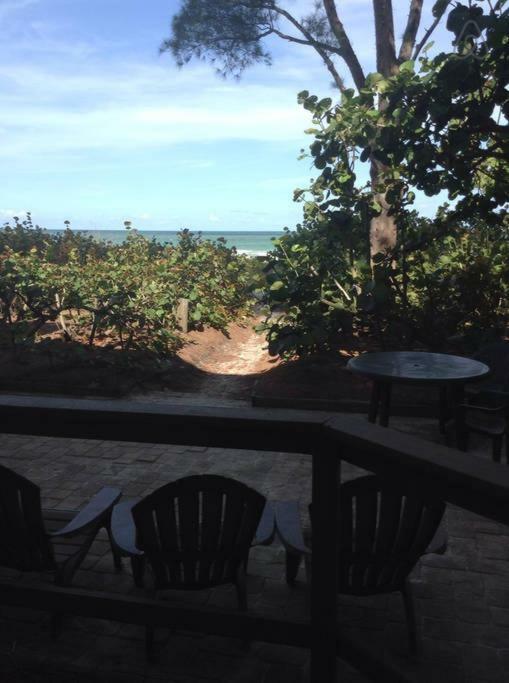 Holiday home Walk To Indian Rocks Exclusive Use Of Hot Tub, Pool, Bbq,with Privacy *
