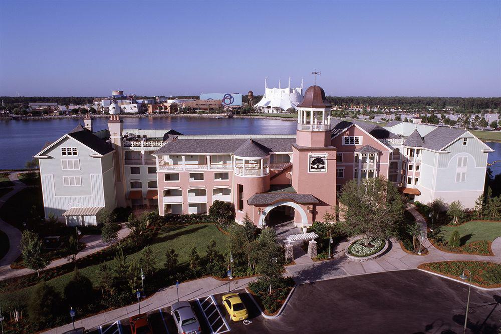Disney's Saratoga Springs & Hotel