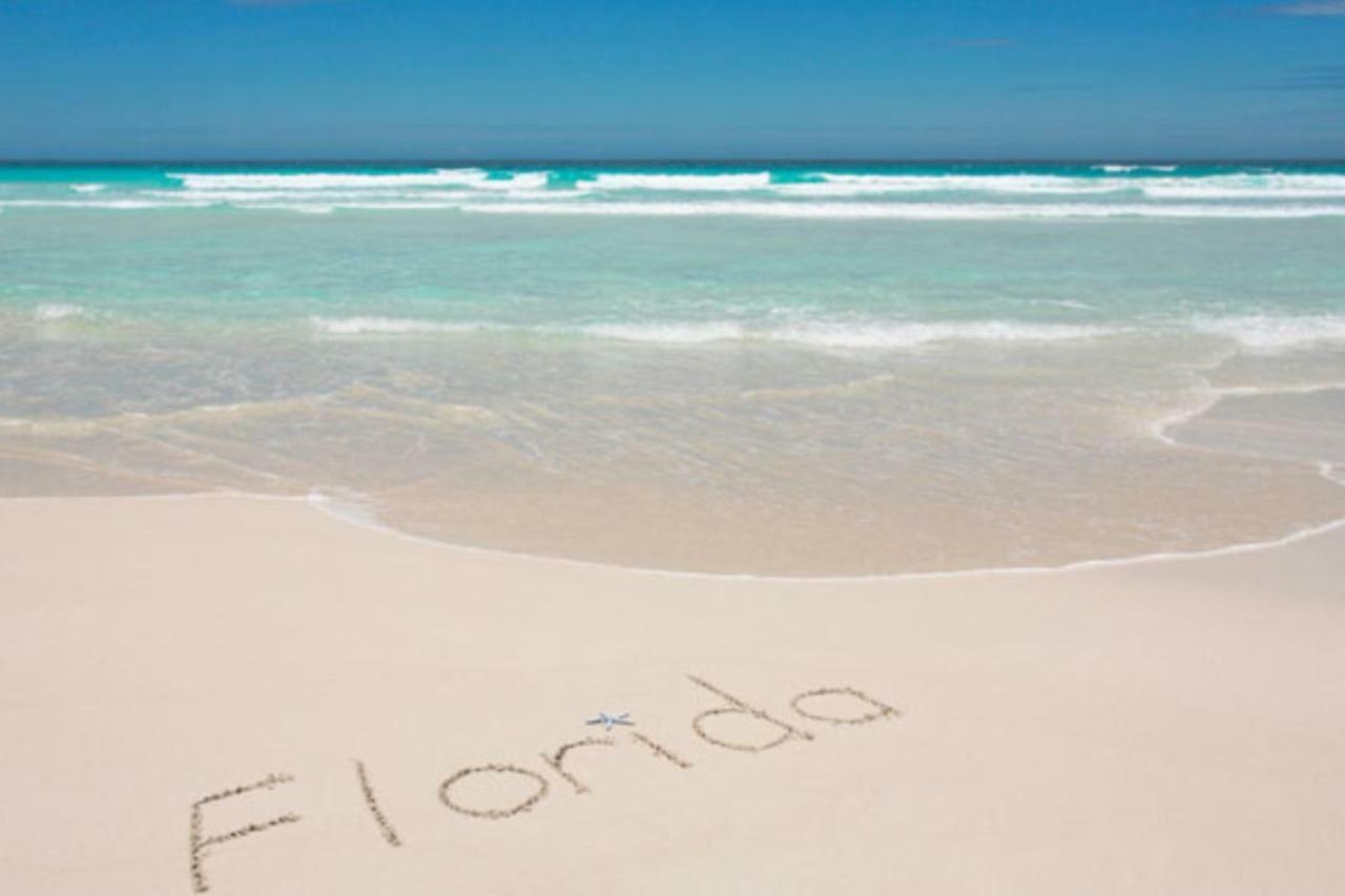 Laketown 5 Pools Steps To Family Friendly Apartment Panama City Beach