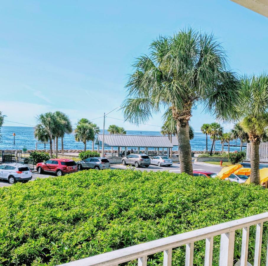 Inn On The Gulf 2*