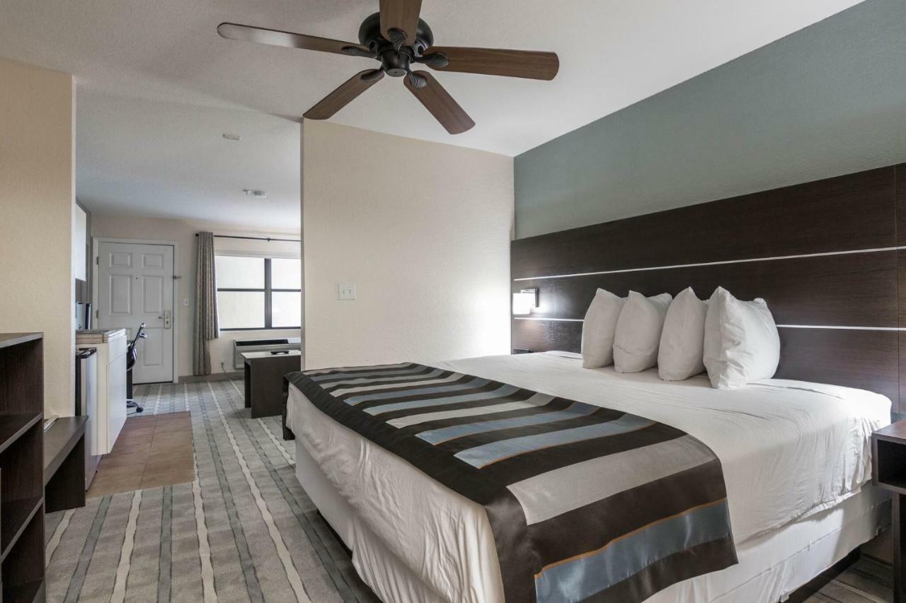 Hotel Baymont By Wyndham Punta Gorda/port Charlotte 2*