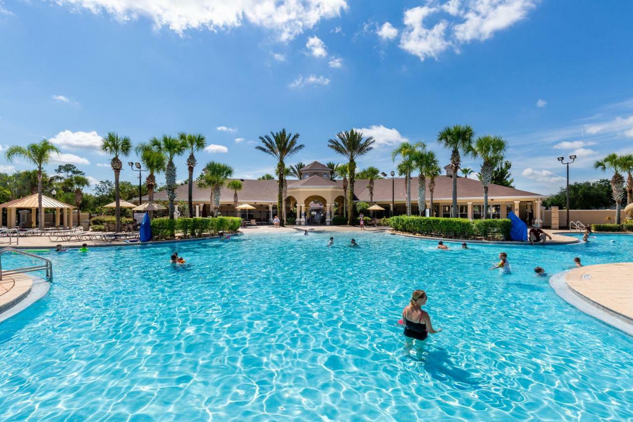 Pool View Just 2 Miles From #205 Apartment
