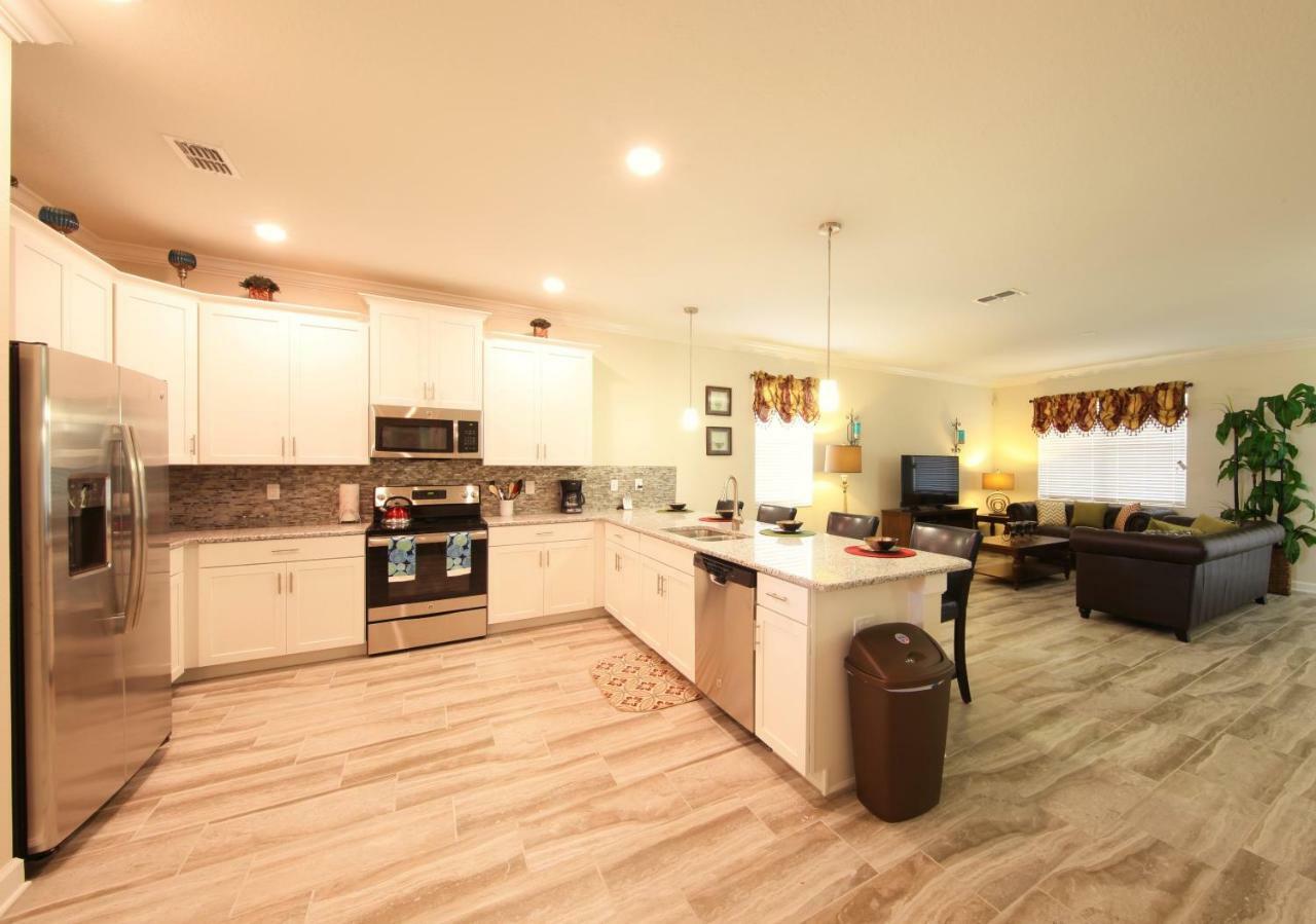 Villa Orlando 9024 Davenport