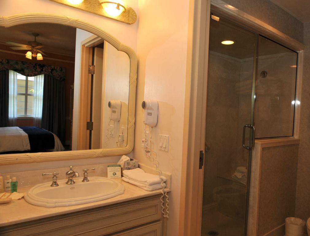Hotel Radisson At The Port 3*