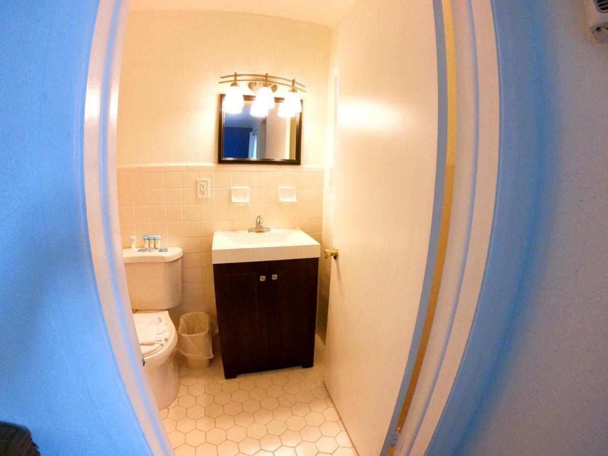 Hotel Captain's Table By Adventures Everglades City