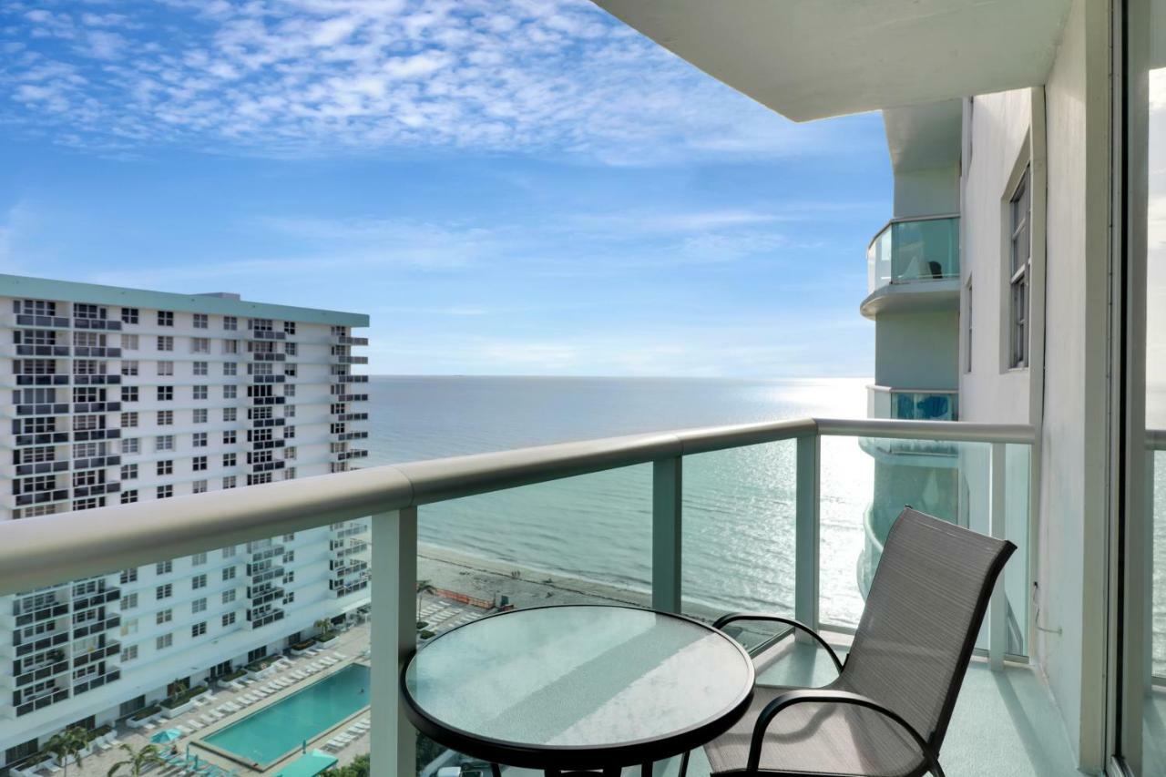 The Tides 1bedroom 15th Floor We Are On The Beach!