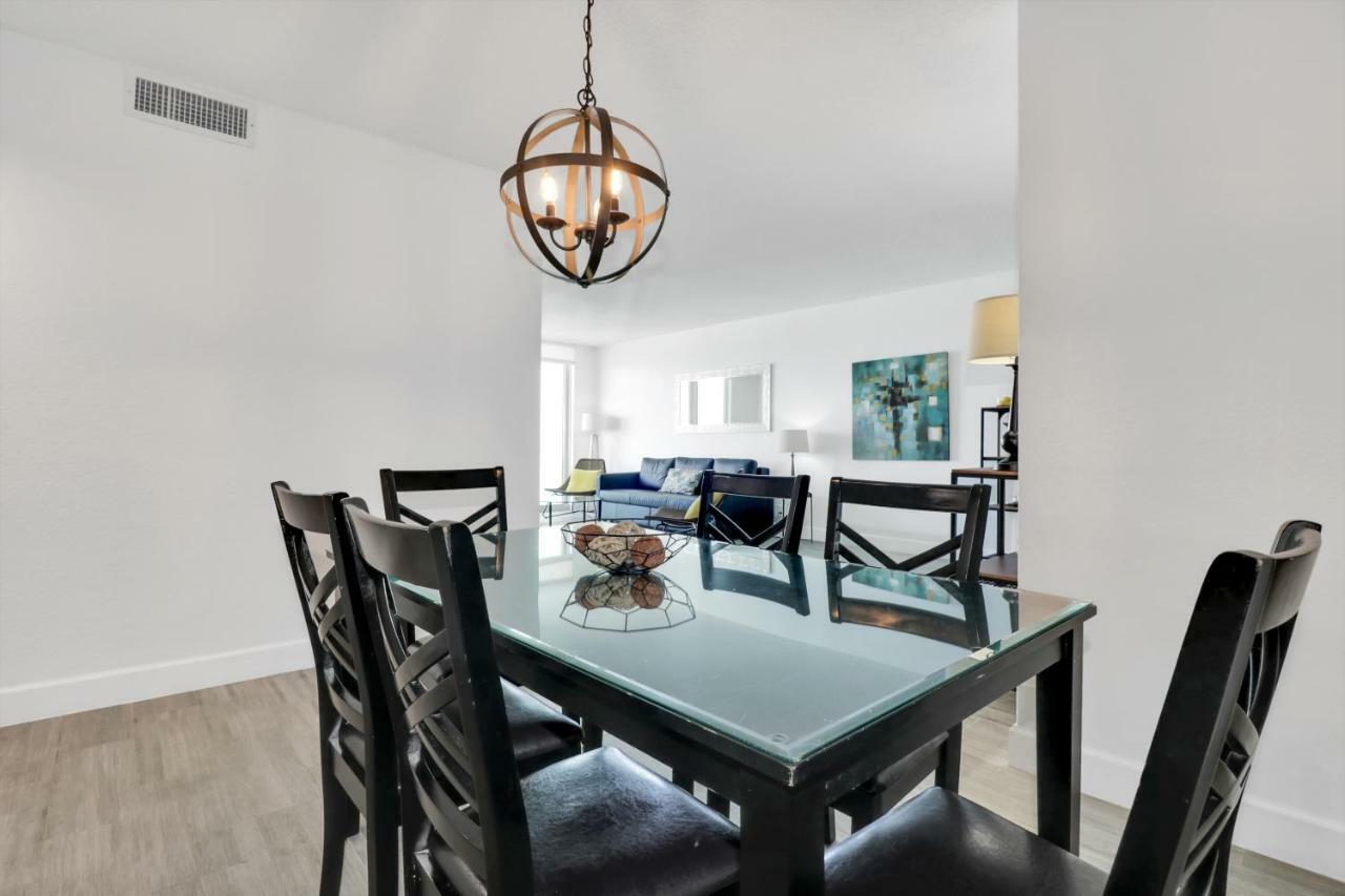 The Tides 2 Bedrooms 9th Floor We Are On The Beach! Apartment *