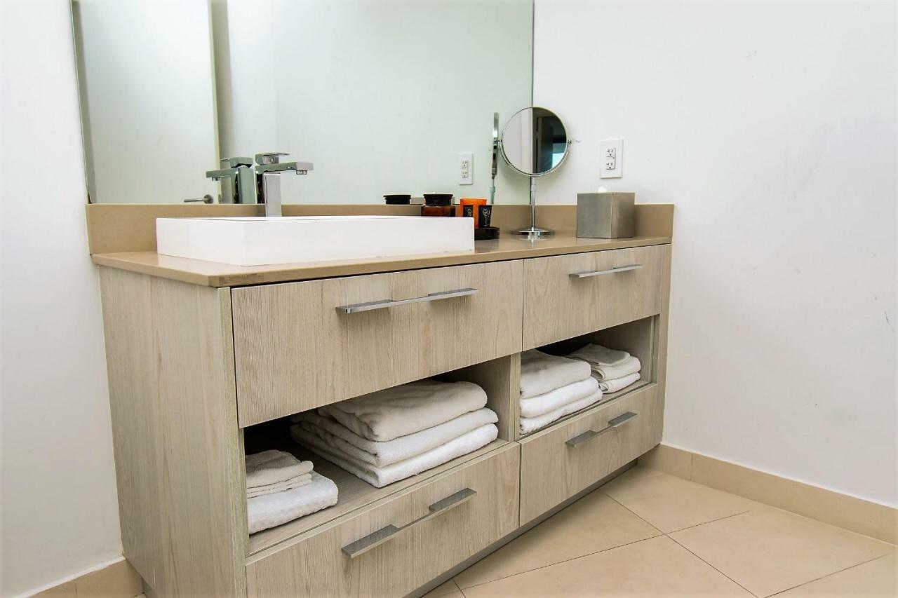 Hide House Apartment