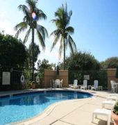 Hotel Hampton Juno