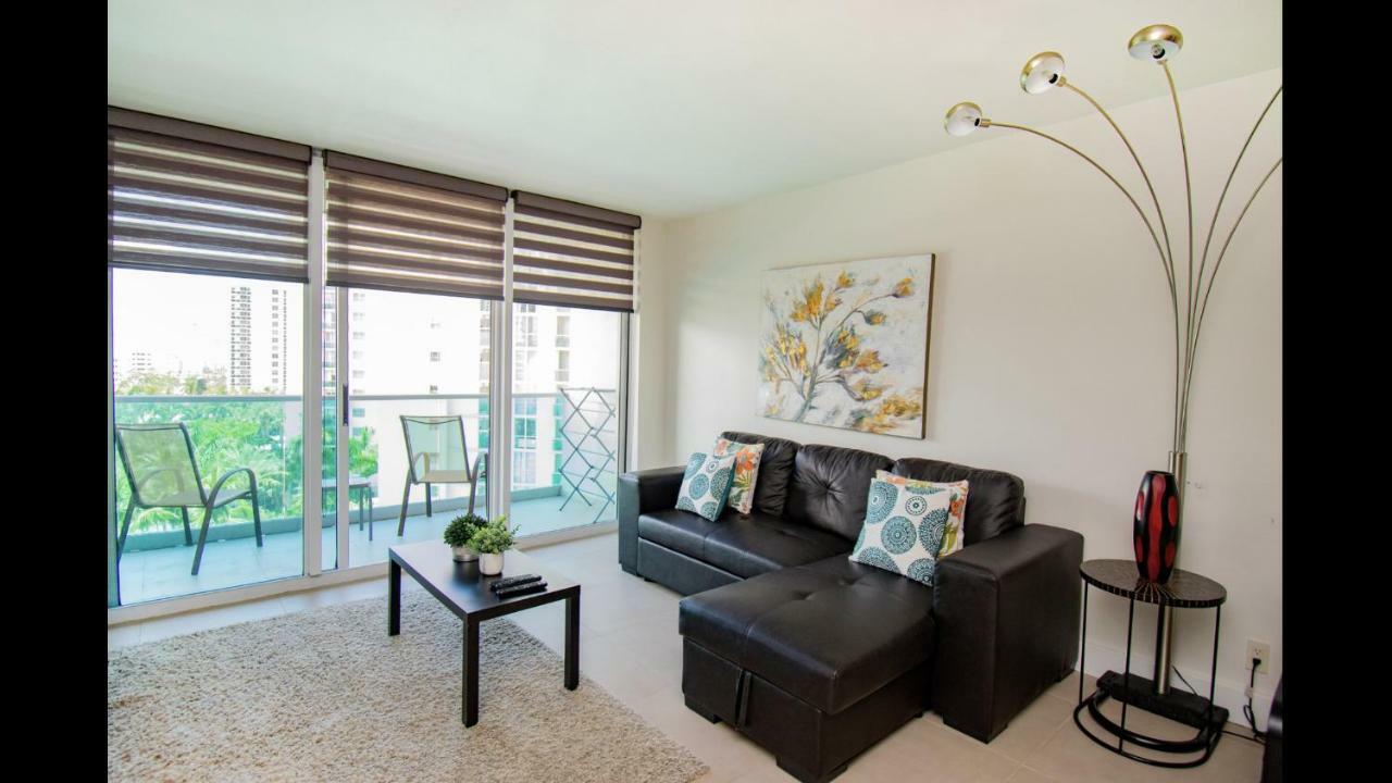 Apartment Vacation 4001 Hollywood