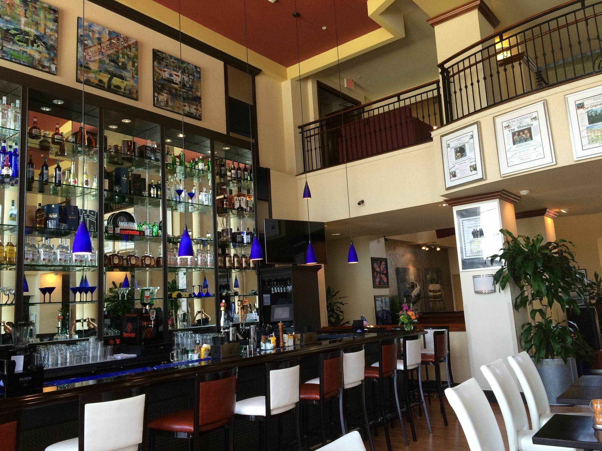 Seven Raceway Hotel