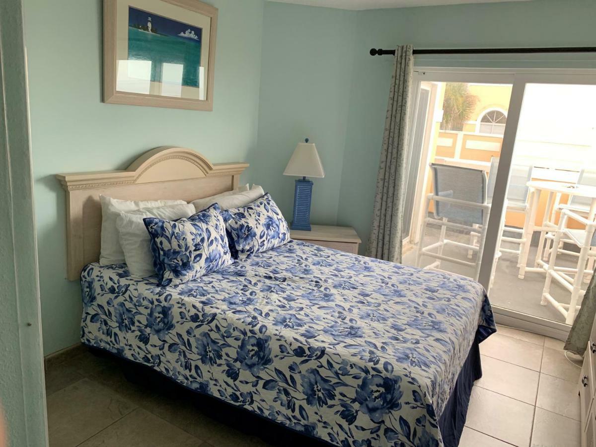 Aparthotel Royal Mansions 3*