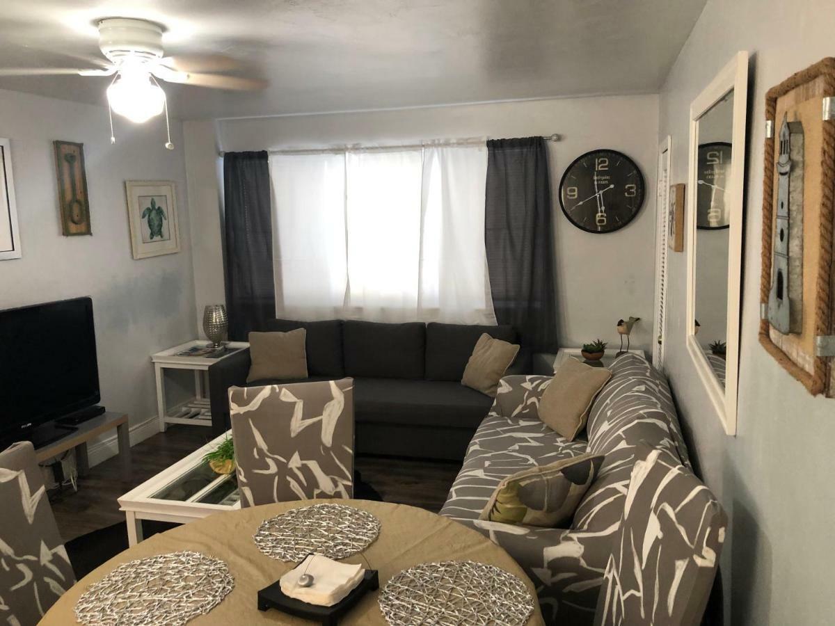 Apartment Beachfront House Hollywood