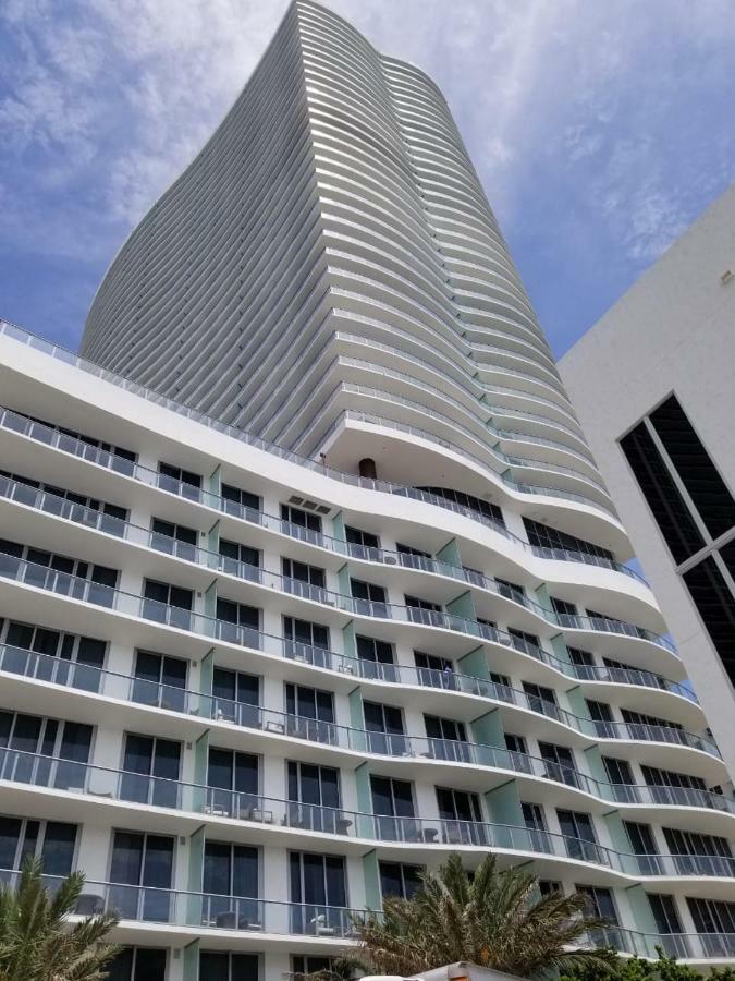 Aparthotel Rent In Lyfe Hollywood