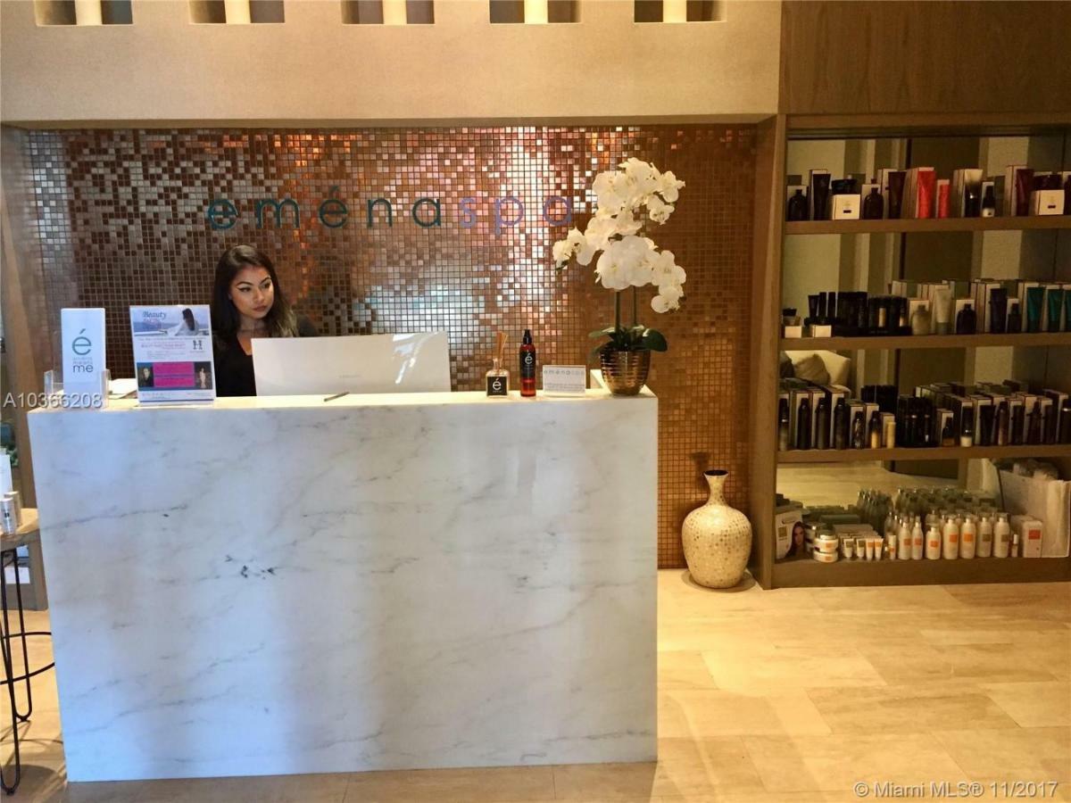 Aparthotel Rent In Lyfe Hollywood