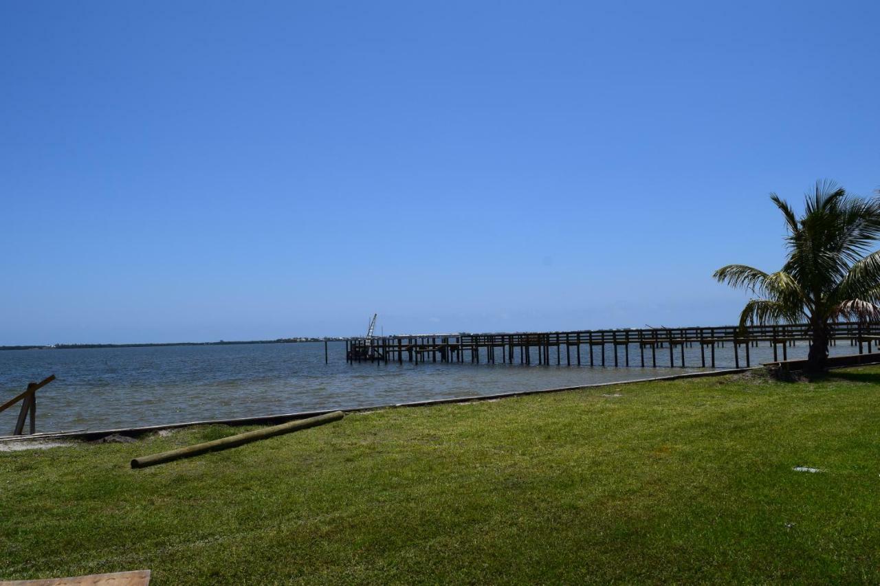 Caribbean Shores Waterfront Hotel 3*