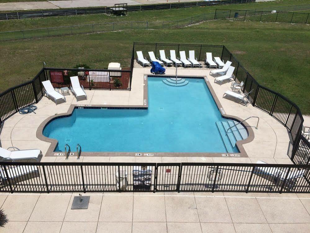 Hotel Seven Raceway