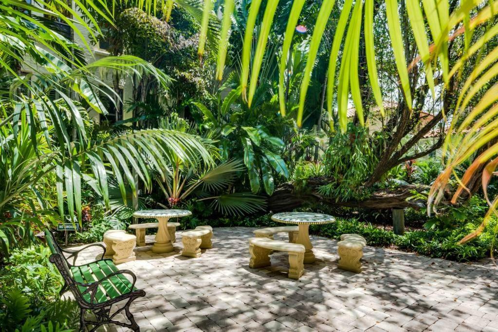 Hemingway At Palm Island 3* Palm Beach