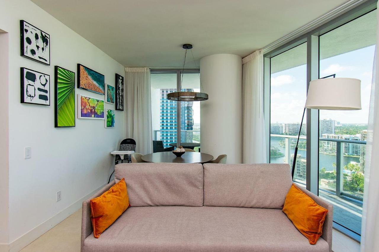 Apartment Hyde 4111 S Ocean Dr