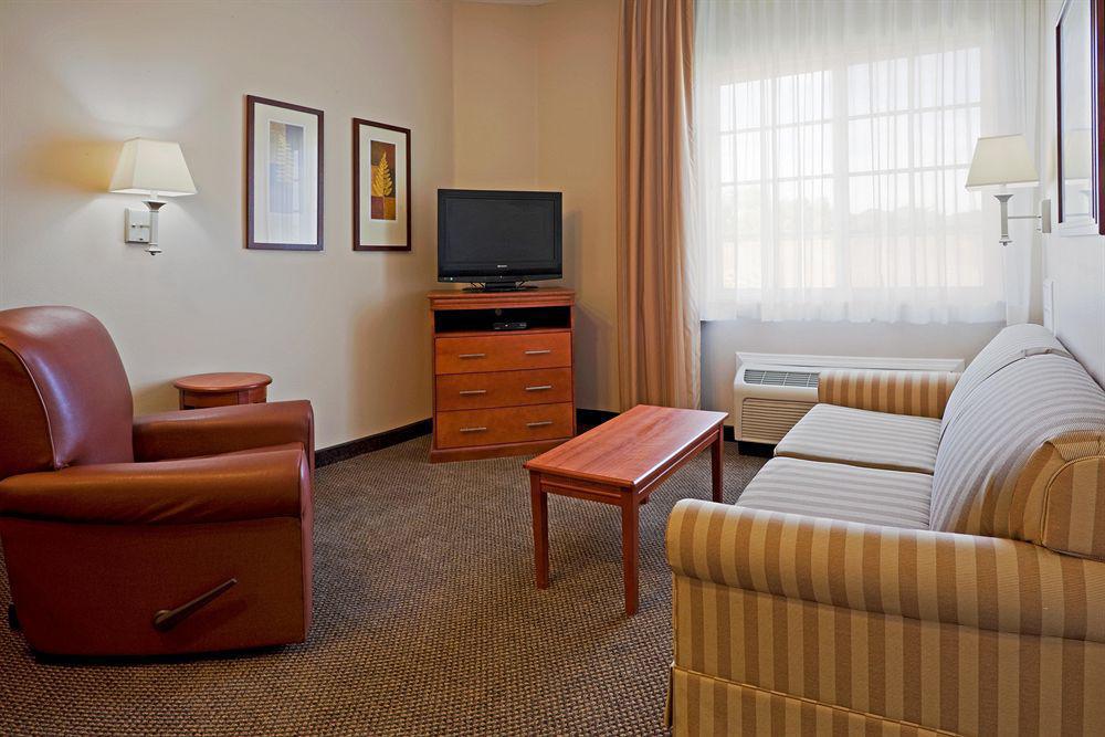 Candlewood Melbourne/viera By Ihg Hotel