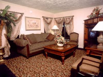 Hotel Baymont By Wyndham Lake City