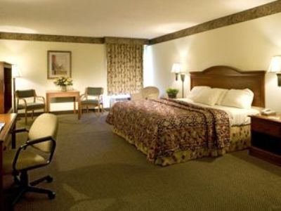 Quality Jacksonville - Near Naval Air Station 3*